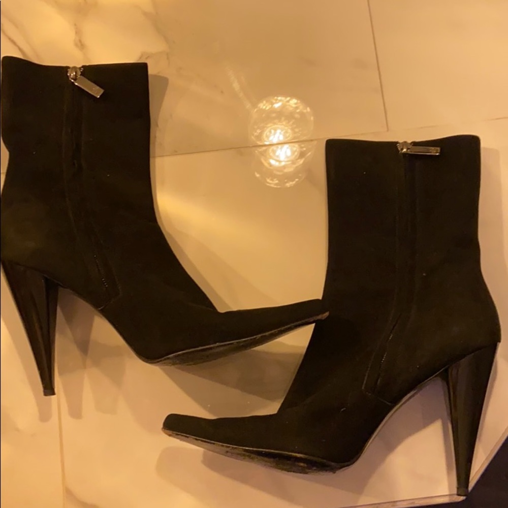 Gucci low boots black size 8.5